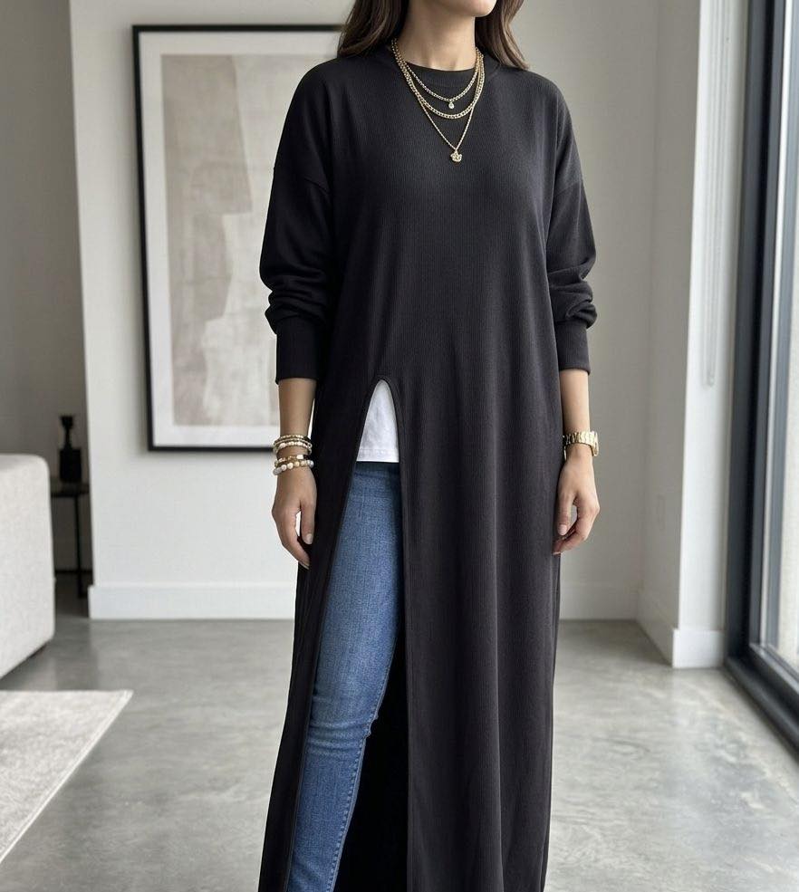 Dress with a side slit